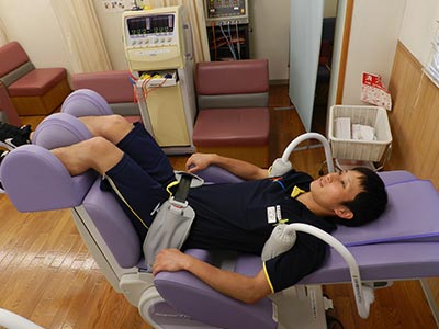 腰椎牽引(座位・臥位) 頸椎牽引